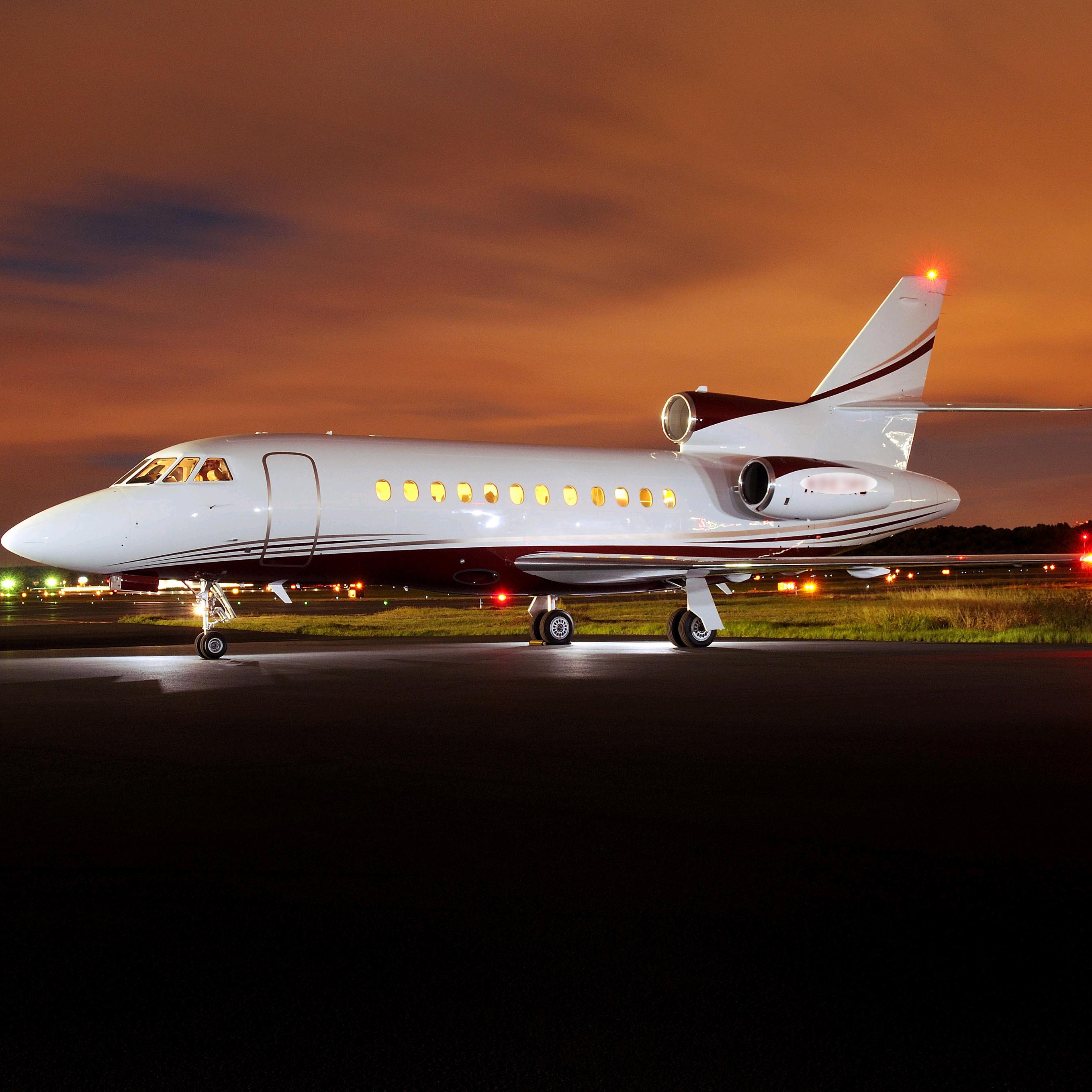 Falcon 900 Private Jet Charter