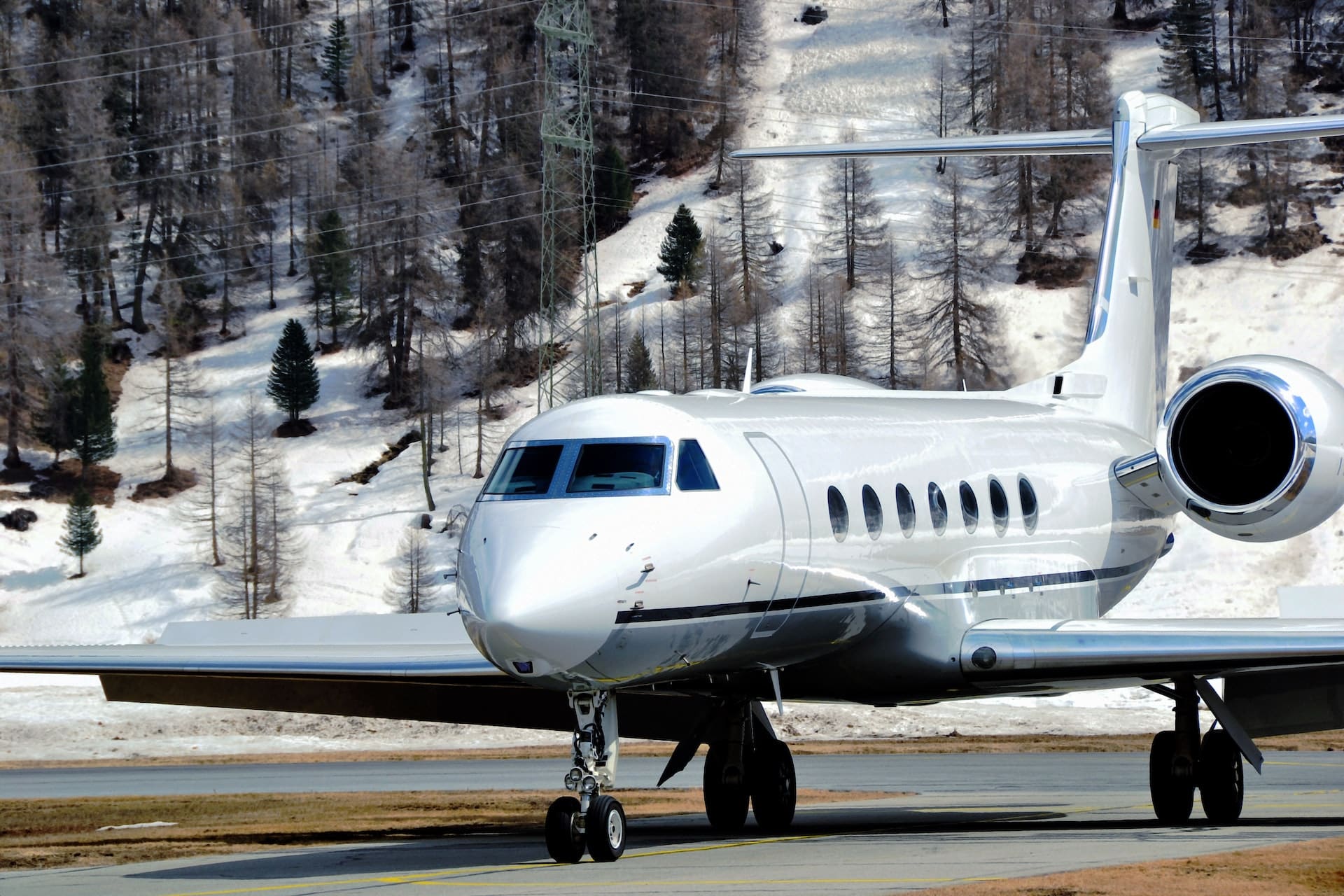 Top 5 Ski Resorts In North America Via Private Jet